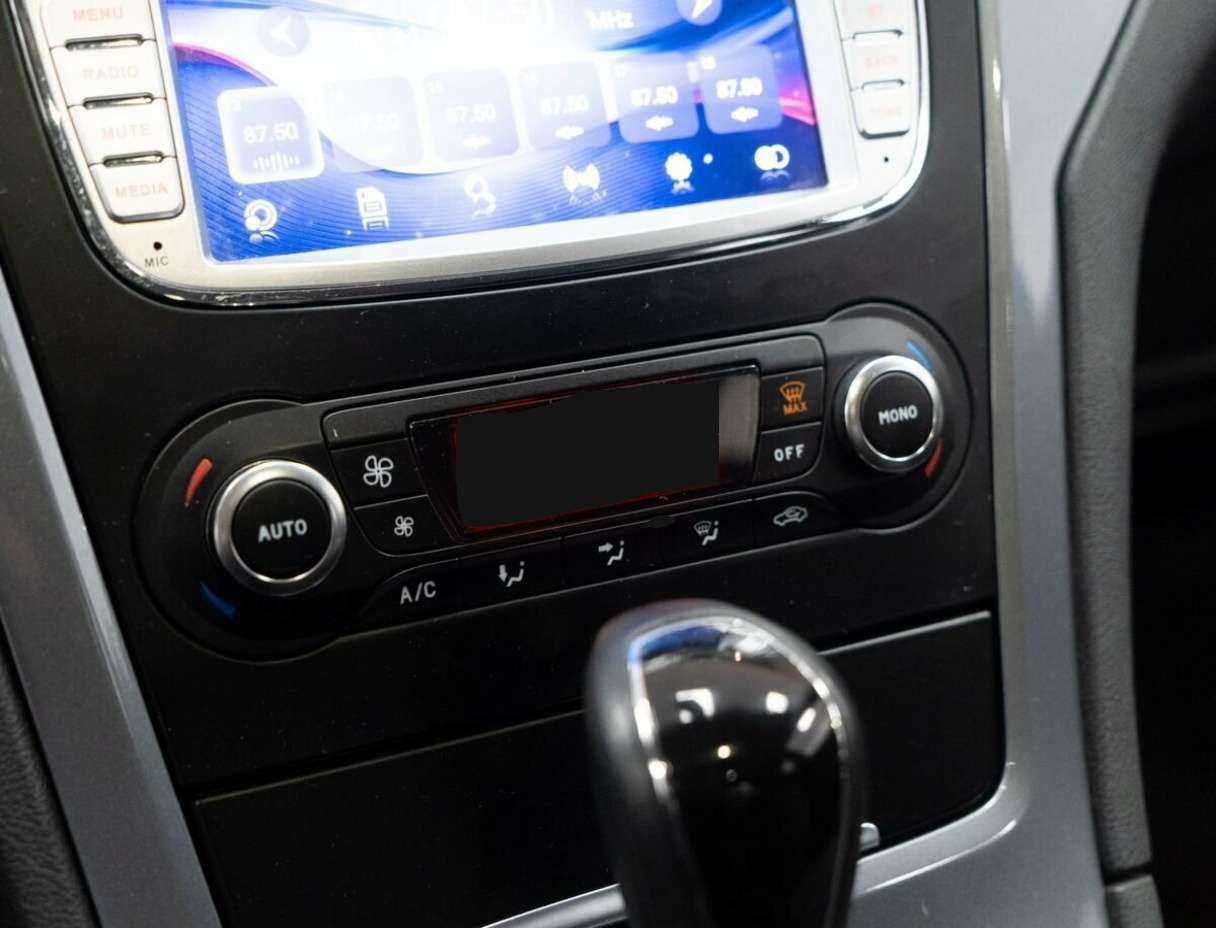 Ford Mondeo 2012 года с пробегом. Фото: #9