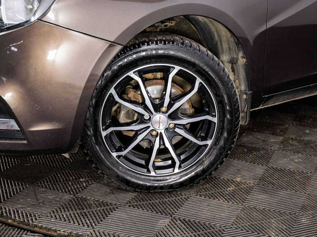 Б/У Лада (ВАЗ) Веста 2018 года. Фото: #7