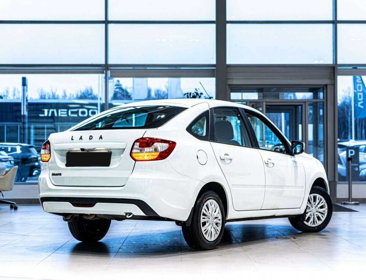 Lada (ВАЗ) Granta 2023 года с пробегом. Фото: #2