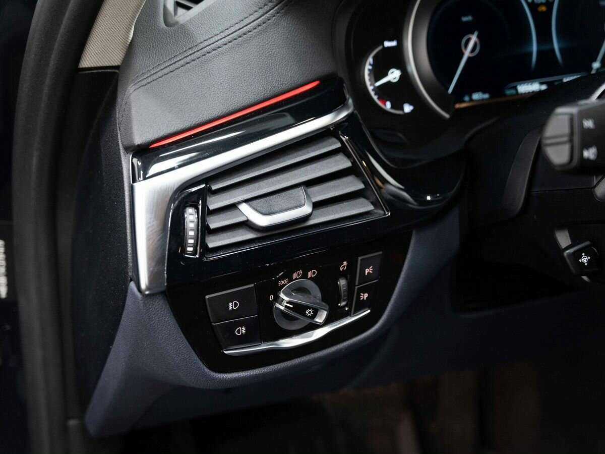 BMW 5 серии 2017 года с пробегом. Фото: #17