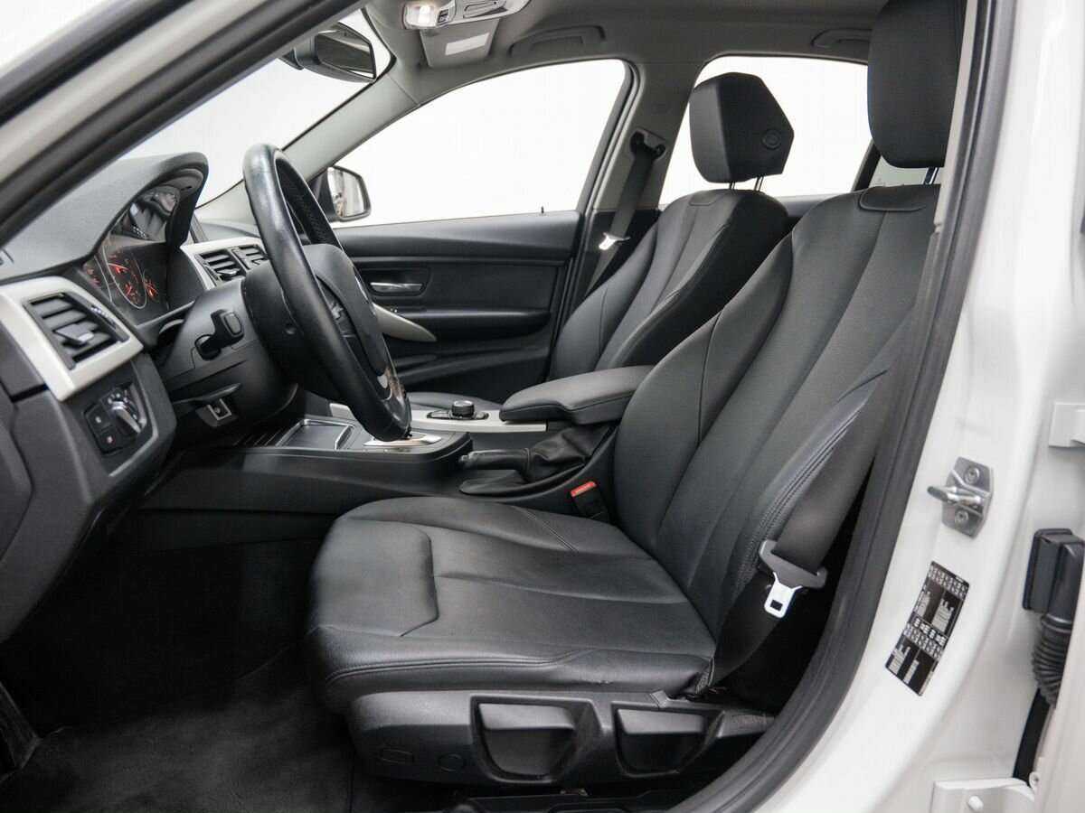BMW 3 серии 2015 года с пробегом. Фото: #13