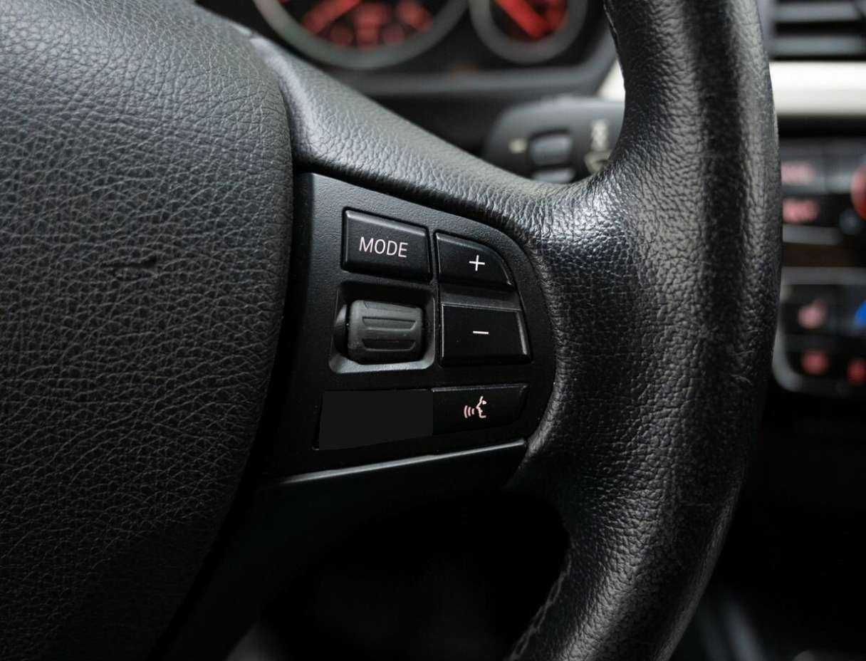 BMW 3 серии 2015 года с пробегом. Фото: #18