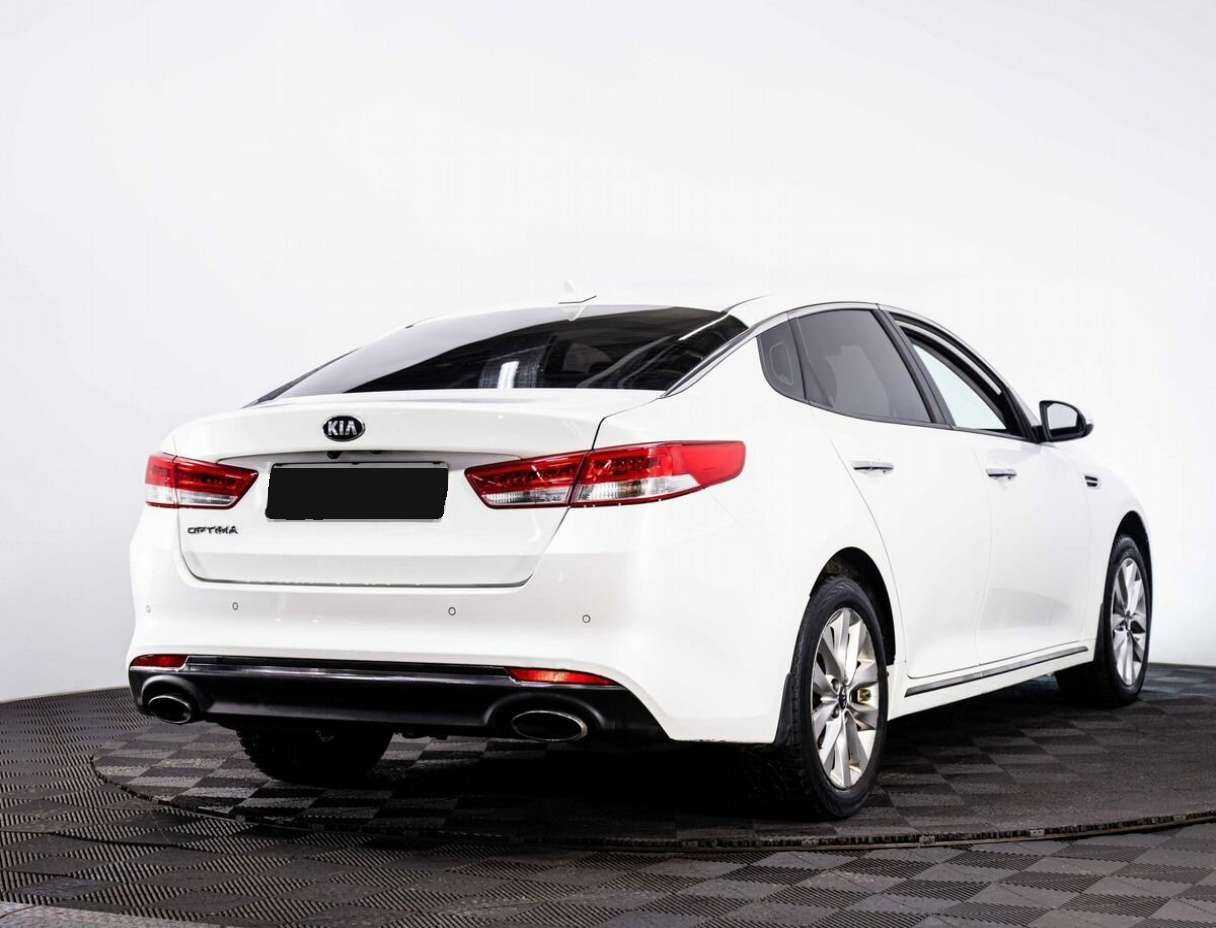 Kia Optima 2018 года с пробегом. Фото: #5
