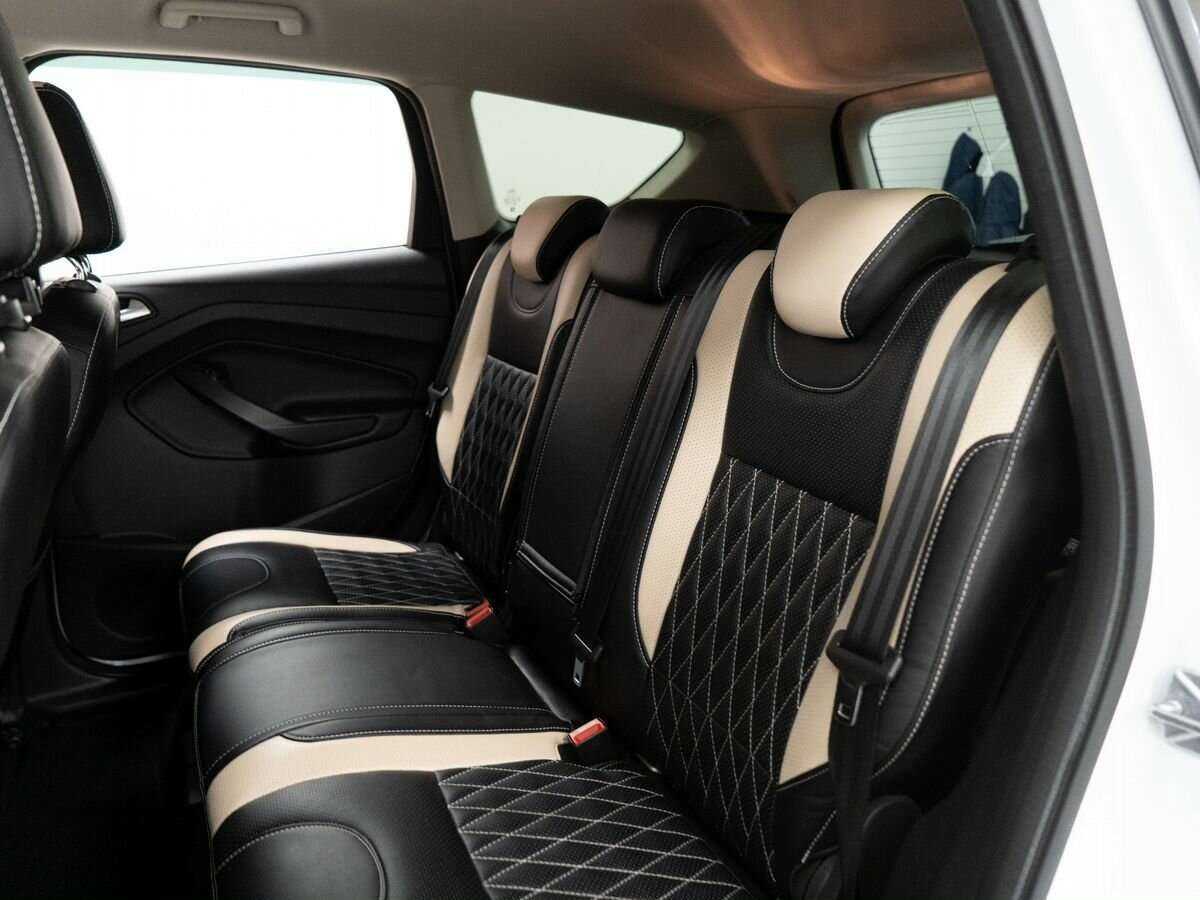 Ford Kuga 2015 года с пробегом. Фото: #6