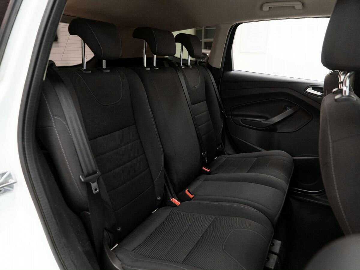 Ford Kuga 2014 года с пробегом. Фото: #7