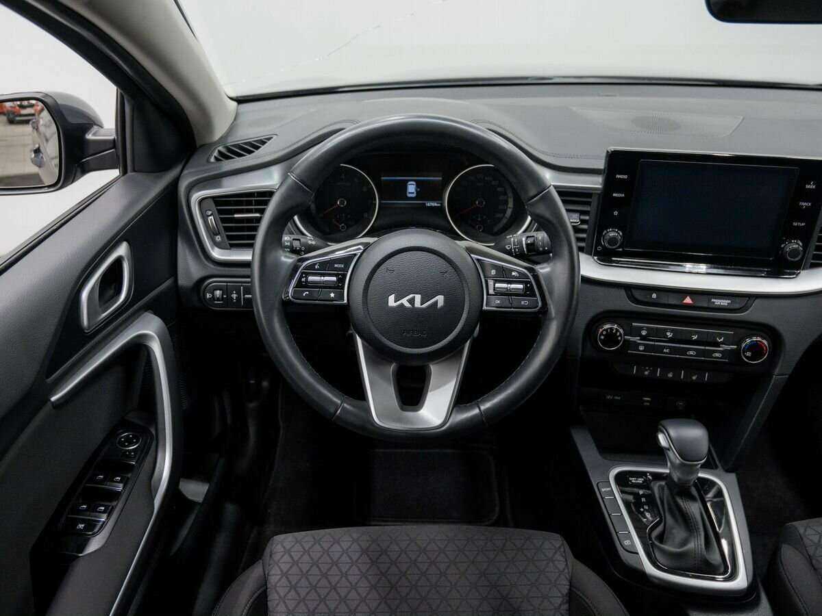 Kia Ceed 2022 года с пробегом. Фото: #11