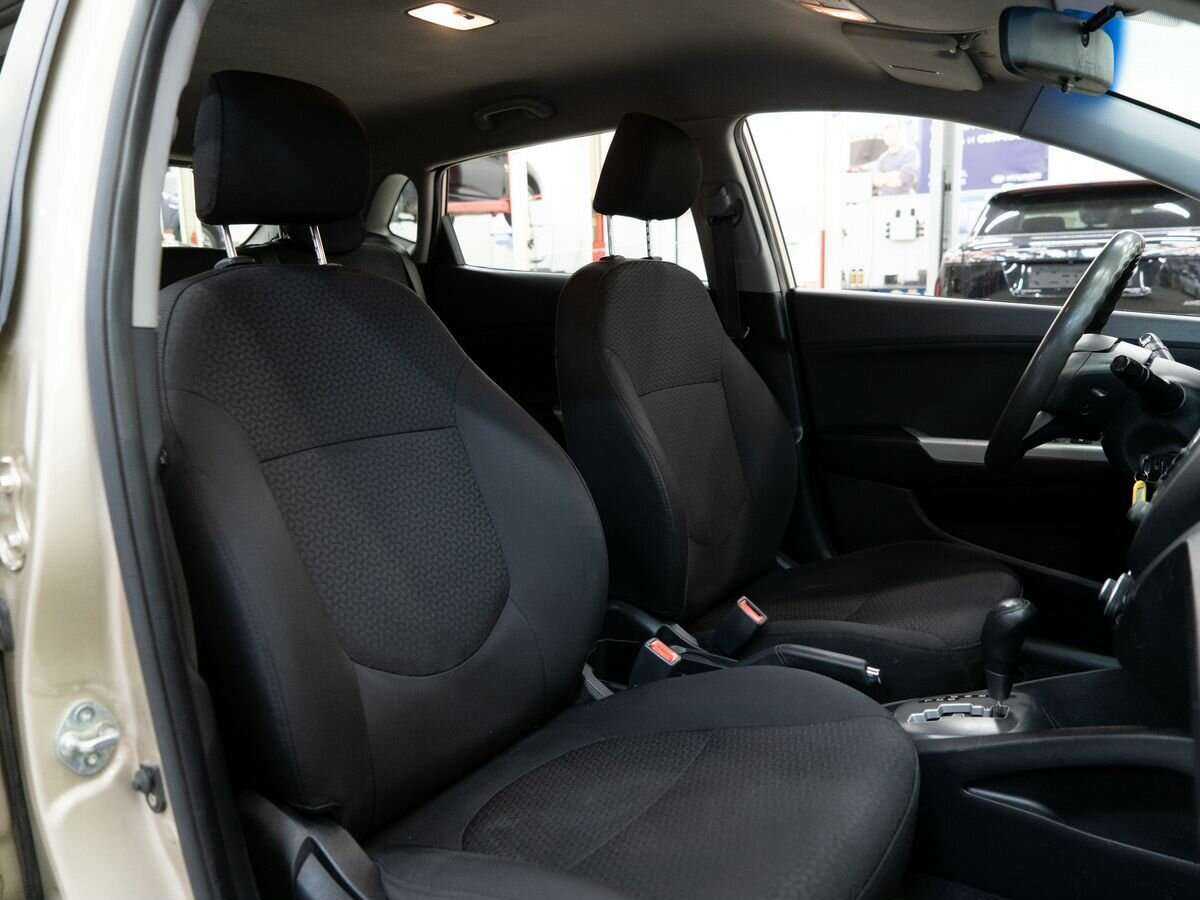 Kia Rio 2012 года с пробегом. Фото: #7
