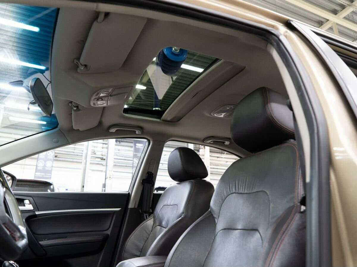 Geely Emgrand 7 2016 года с пробегом. Фото: #14