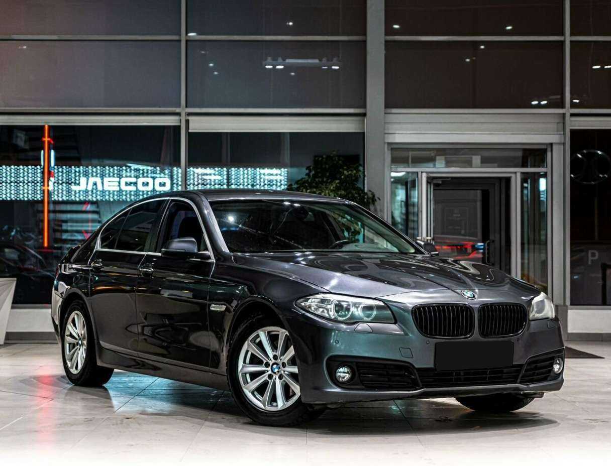 BMW 5 серии 2016 года с пробегом. Фото: #1
