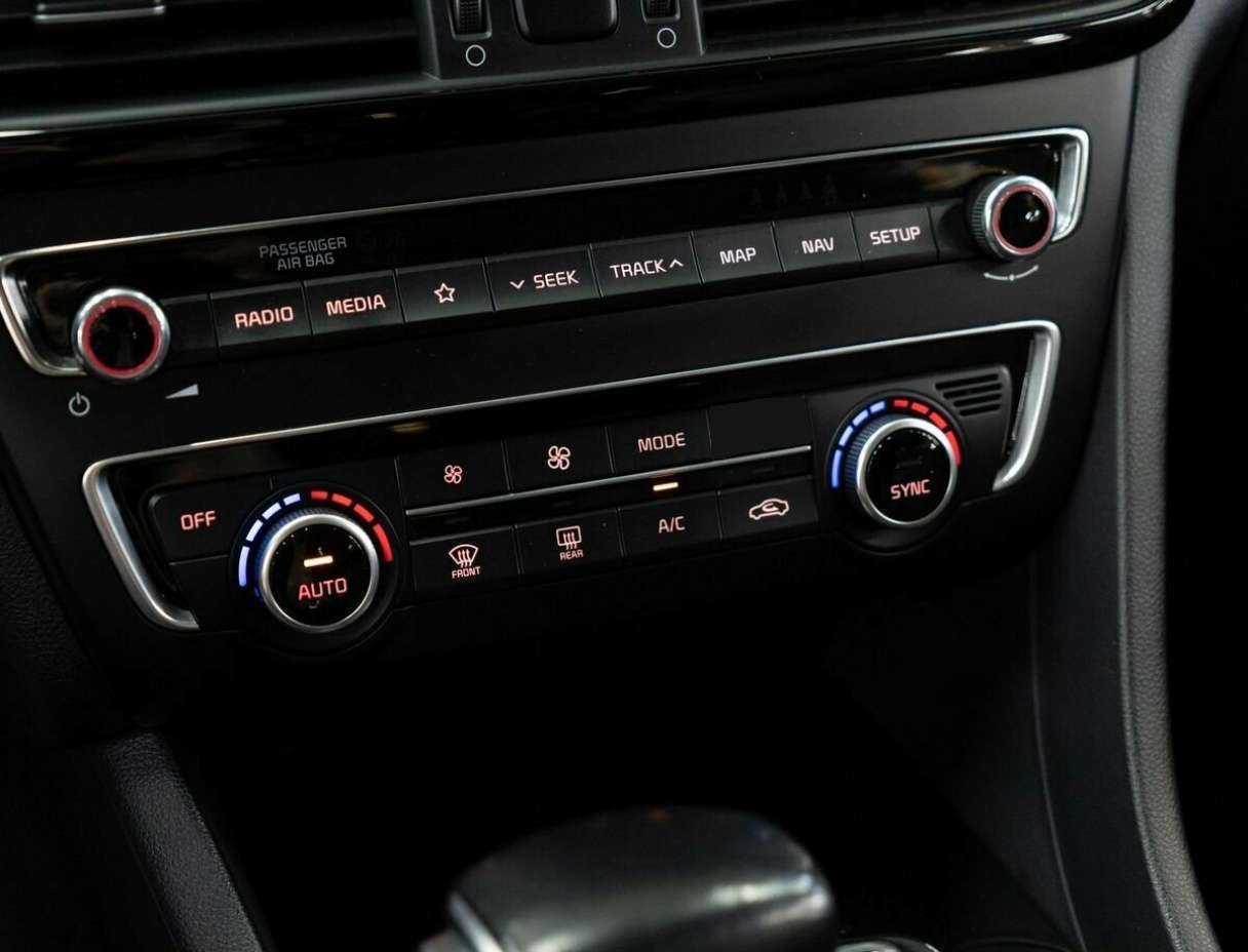 Kia Optima 2019 года с пробегом. Фото: #10