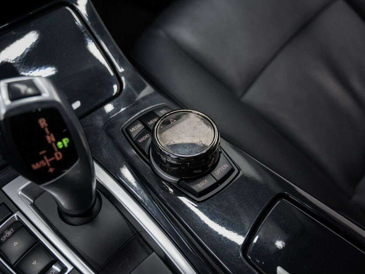 BMW 5 серии 2013 года с пробегом. Фото: #18