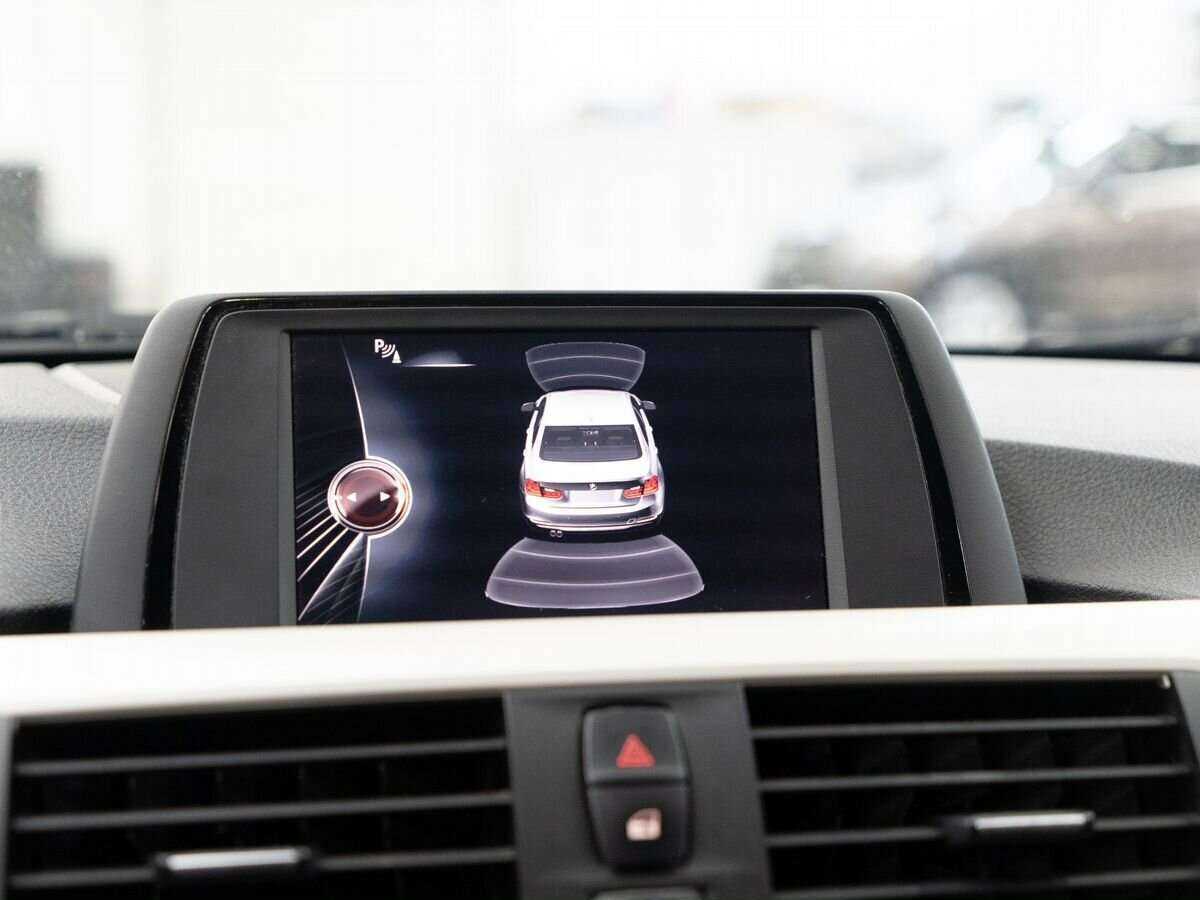 BMW 3 серии 2015 года с пробегом. Фото: #9