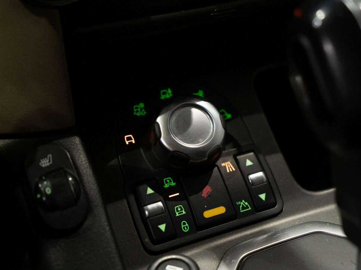 Land Rover Discovery 2012 года с пробегом. Фото: #15