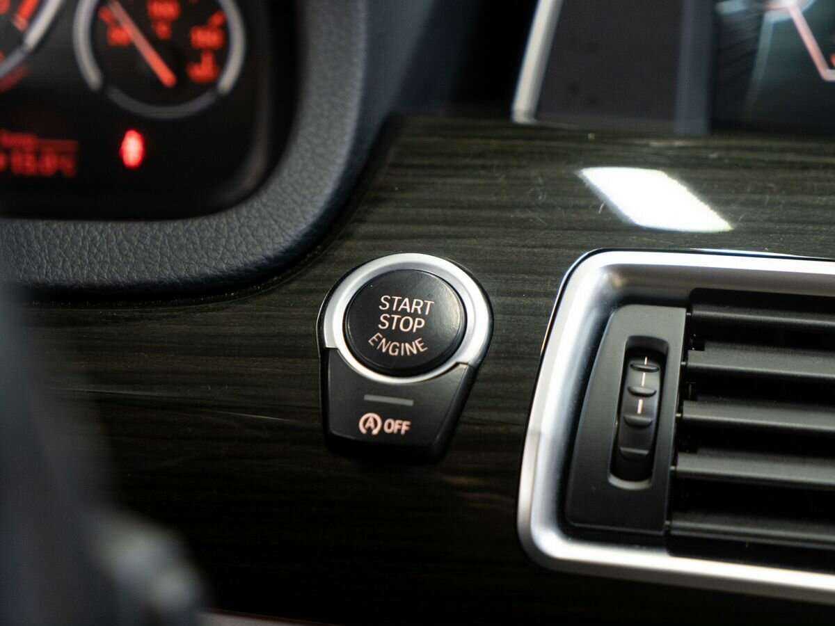 BMW 5 серии 2014 года с пробегом. Фото: #11