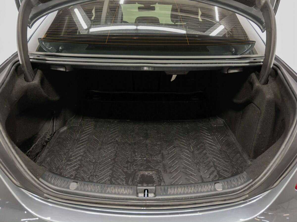 Mercedes-Benz E-Класс 2018 года с пробегом. Фото: #27