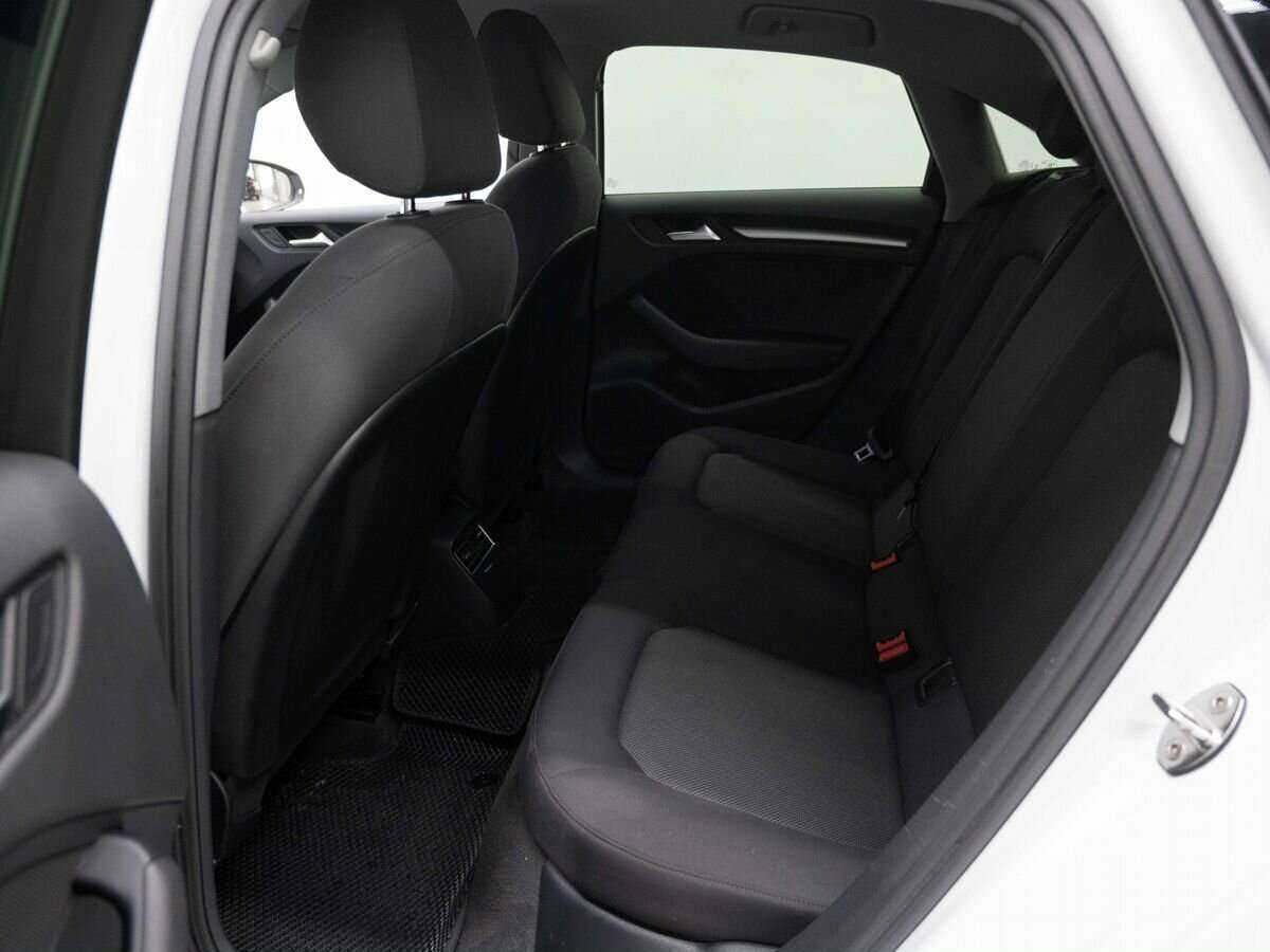 Audi A3 2019 года с пробегом. Фото: #7