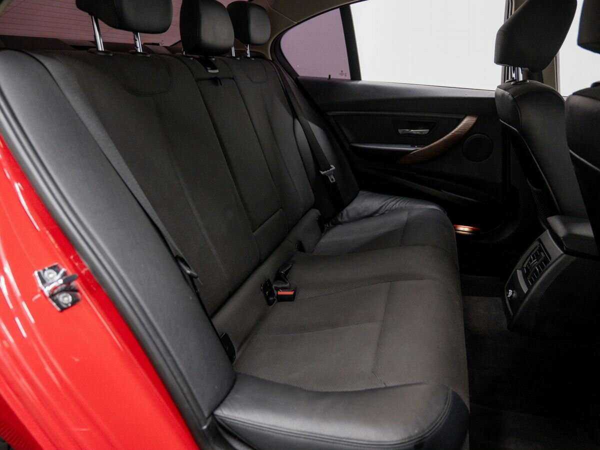 BMW 3 серии 2012 года с пробегом. Фото: #5