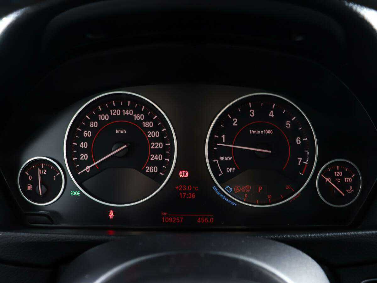 BMW 3 серии 2013 года с пробегом. Фото: #11