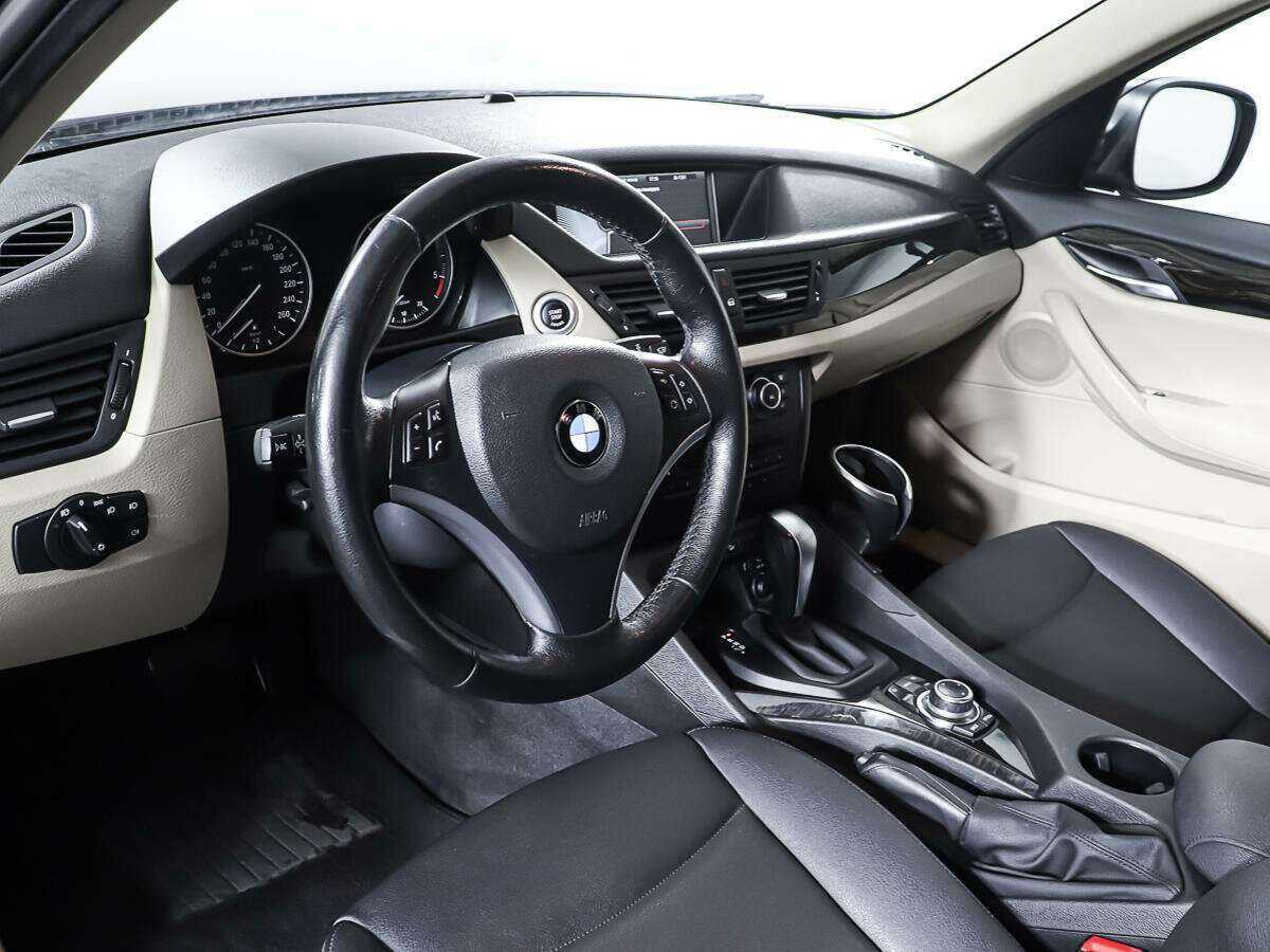 BMW X1 2012 года с пробегом. Фото: #12
