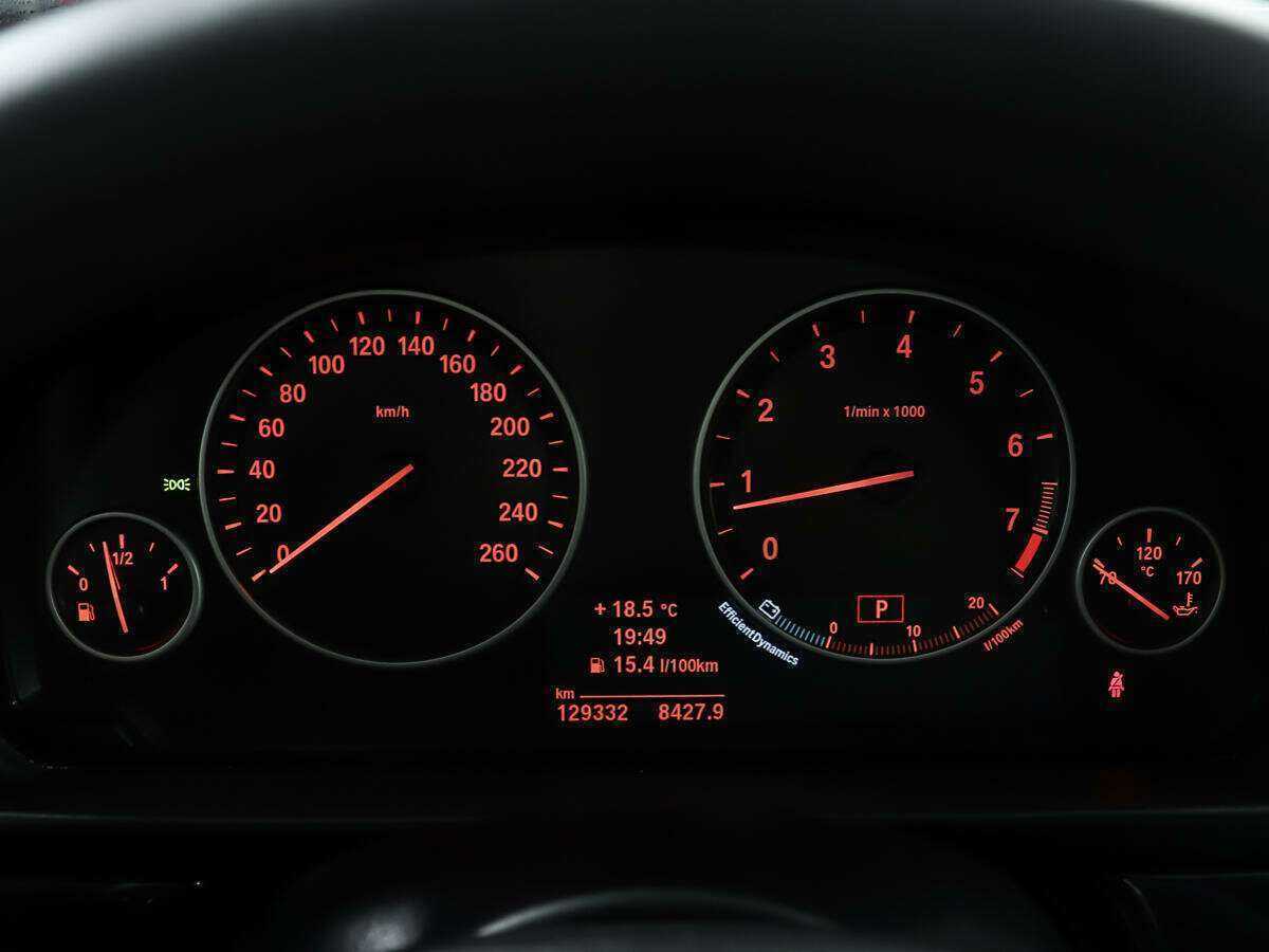 BMW 5 серии 2013 года с пробегом. Фото: #13