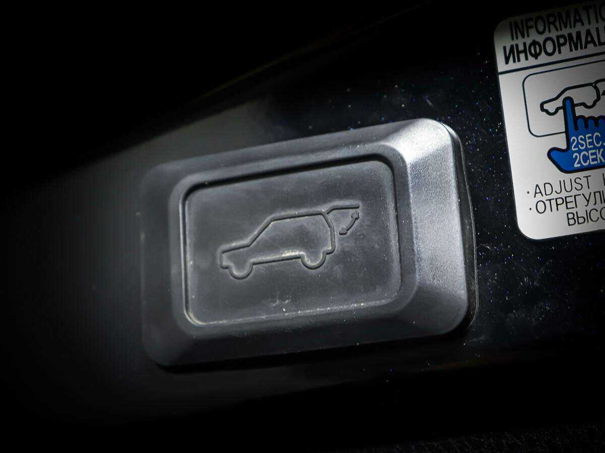 Toyota RAV4 2018 года с пробегом. Фото: #17