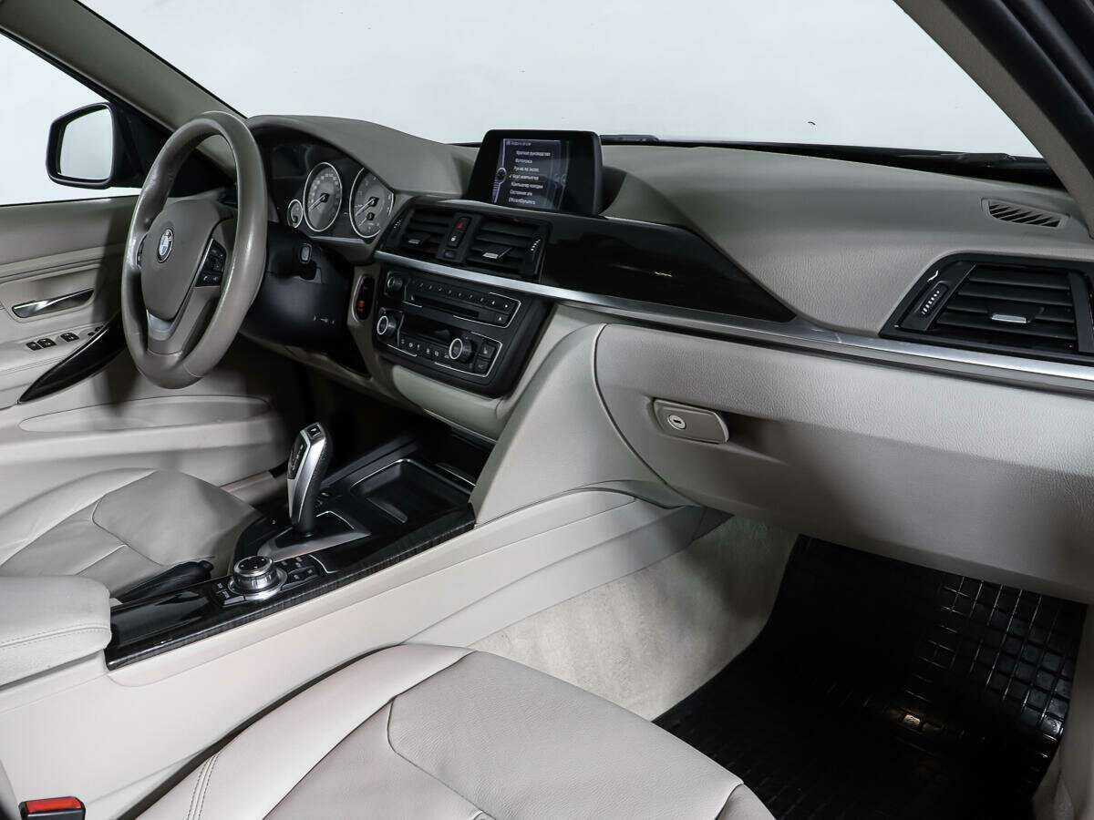 BMW 3 серии 2012 года с пробегом. Фото: #8