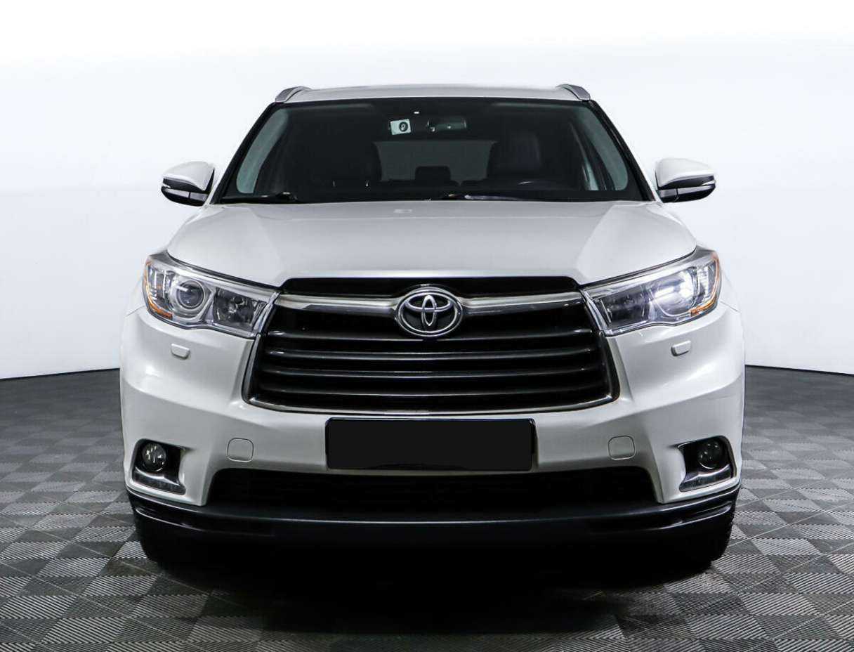 Toyota Highlander 2014 года с пробегом. Фото: #1