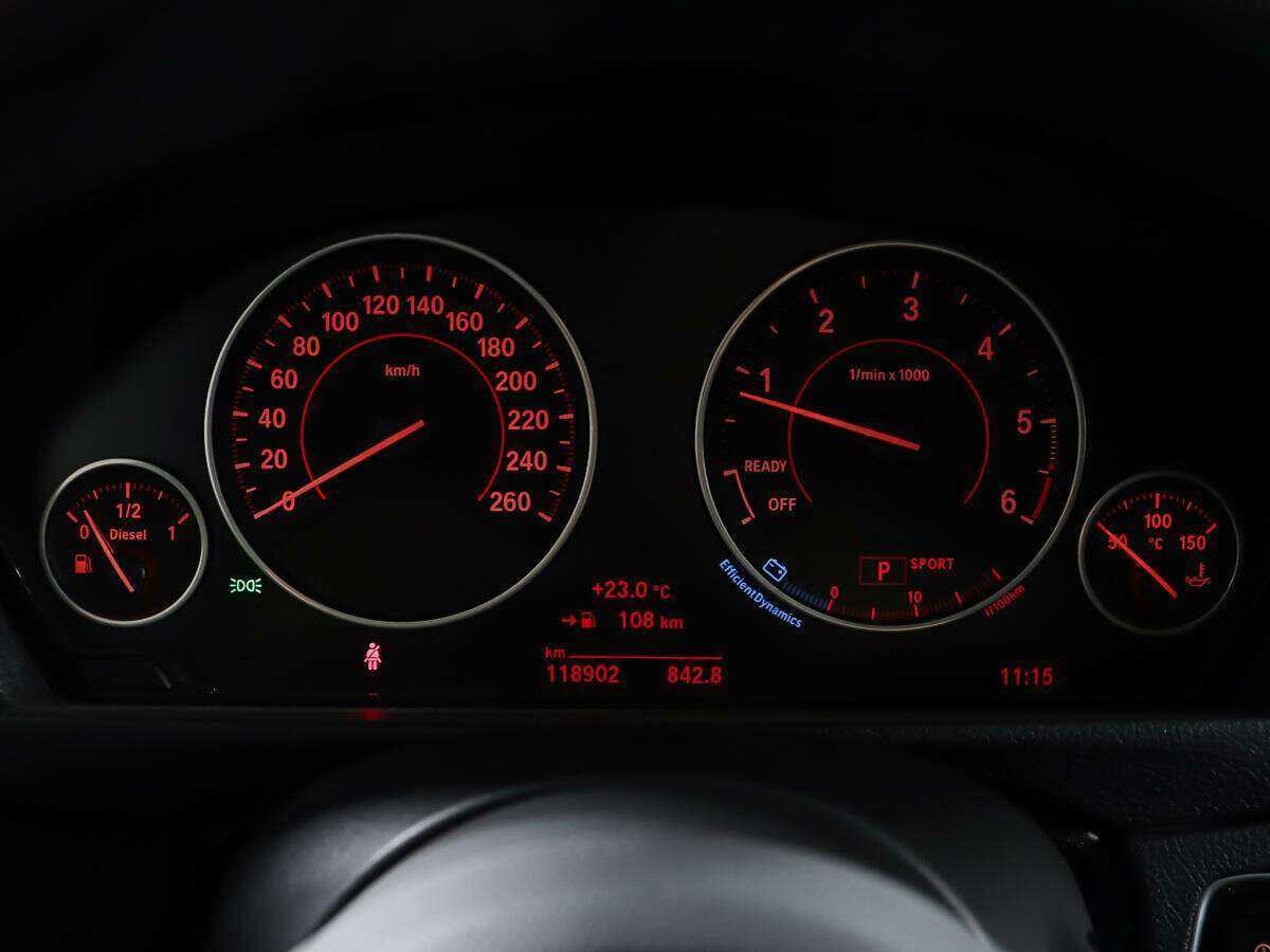 BMW 3 серии 2016 года с пробегом. Фото: #13