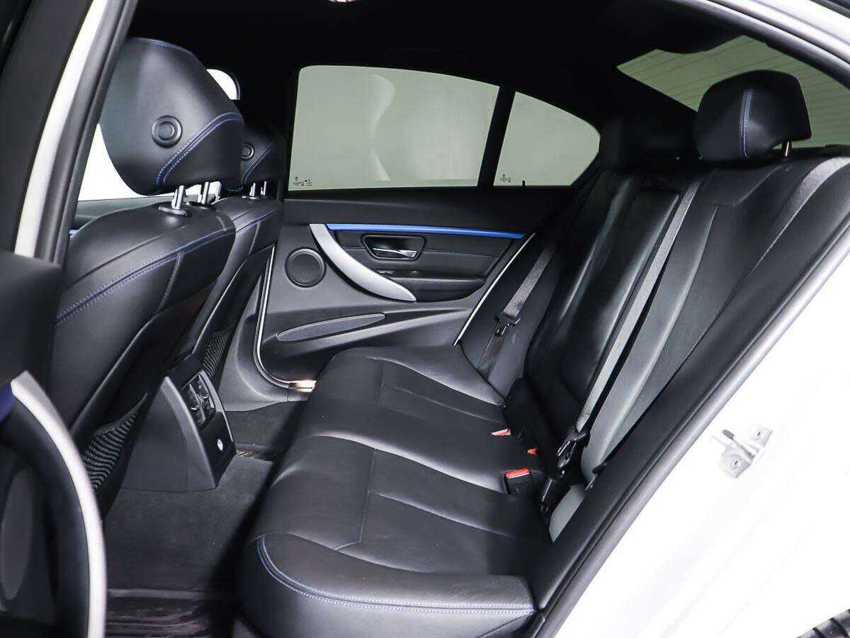 BMW 3 серии 2017 года с пробегом. Фото: #9