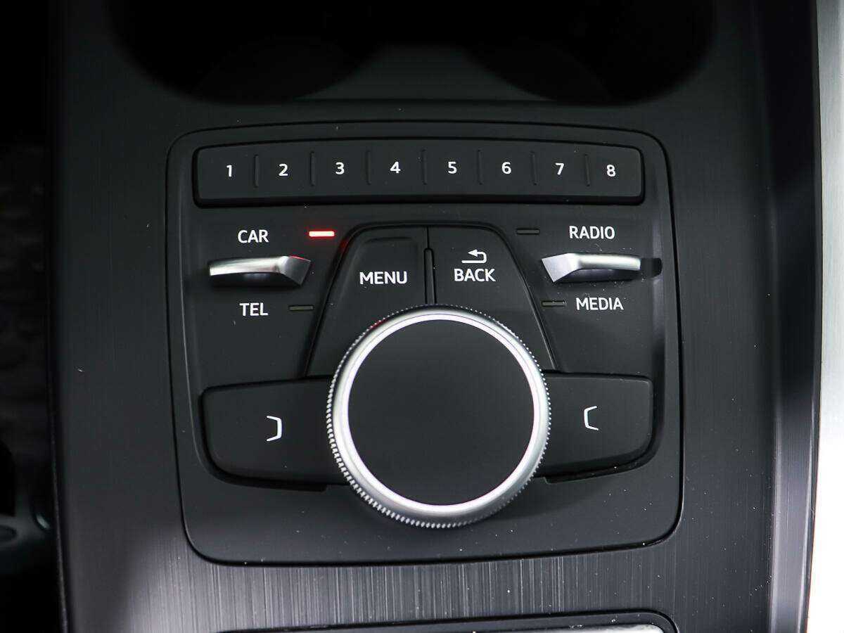 Audi A4 2017 года с пробегом. Фото: #18