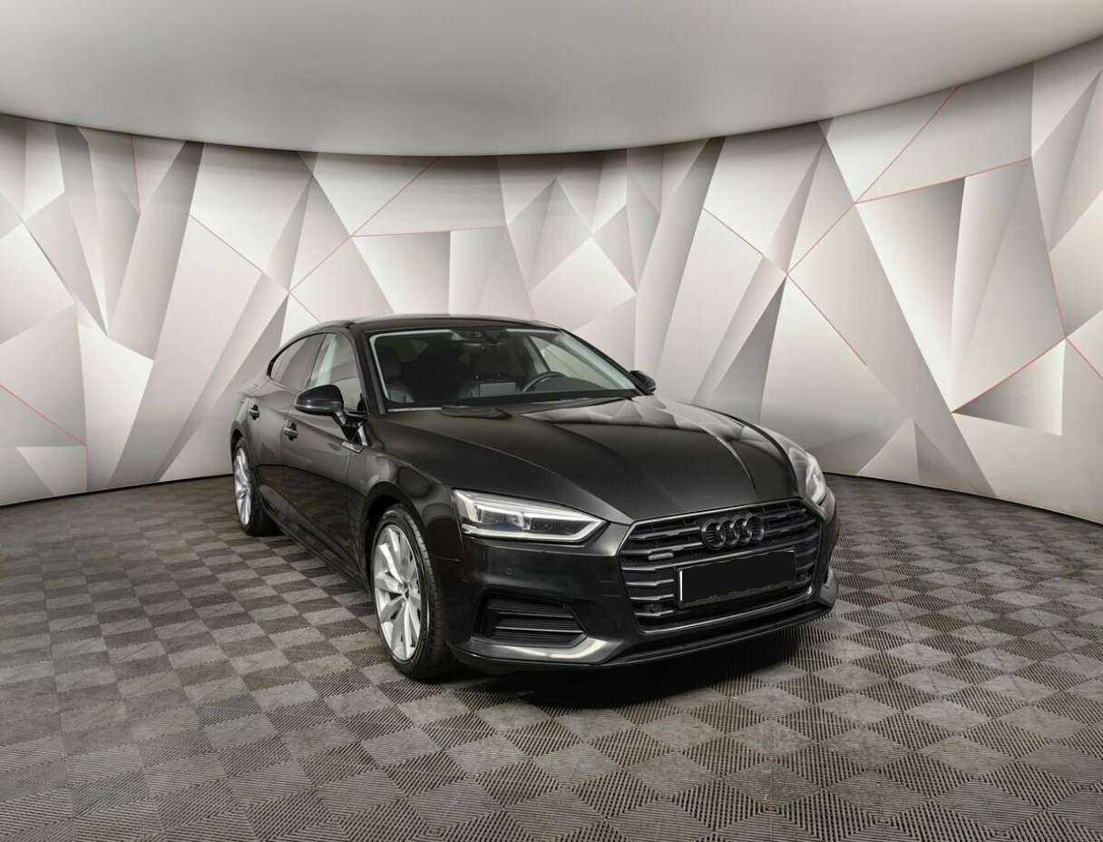Audi A5 2019 года с пробегом. Фото: #2