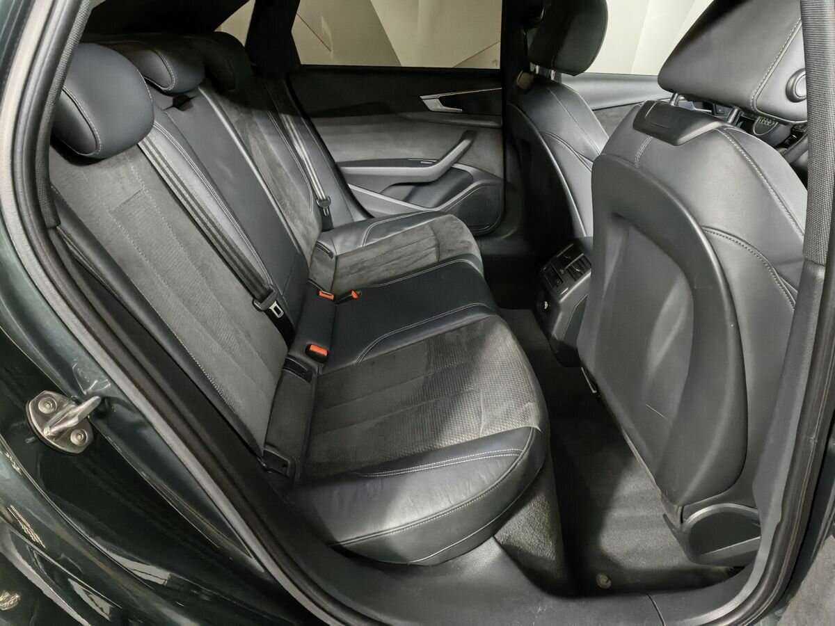 Audi A4 2018 года с пробегом. Фото: #11