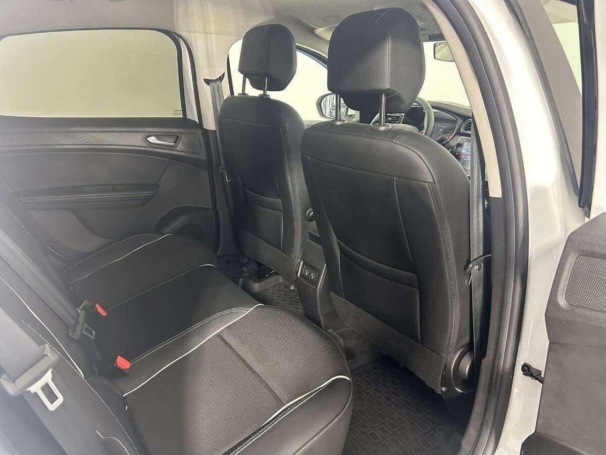 Renault Arkana 2021 года с пробегом. Фото: #15