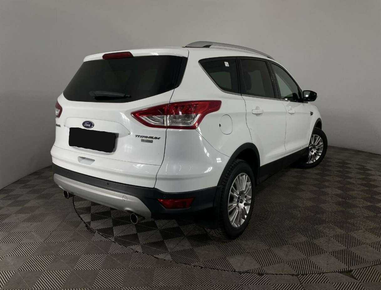 Ford Kuga 2015 года с пробегом. Фото: #4