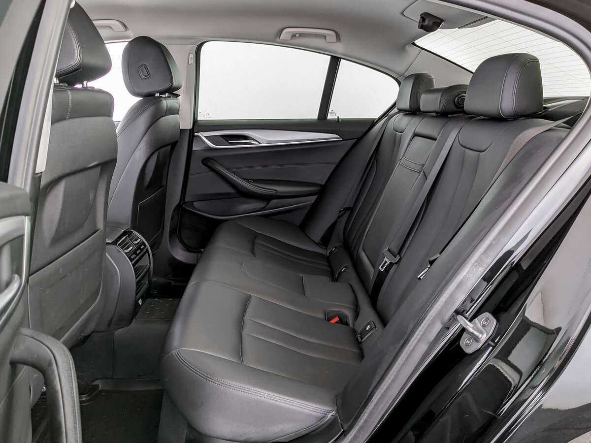 BMW 5 серии 2018 года с пробегом. Фото: #9