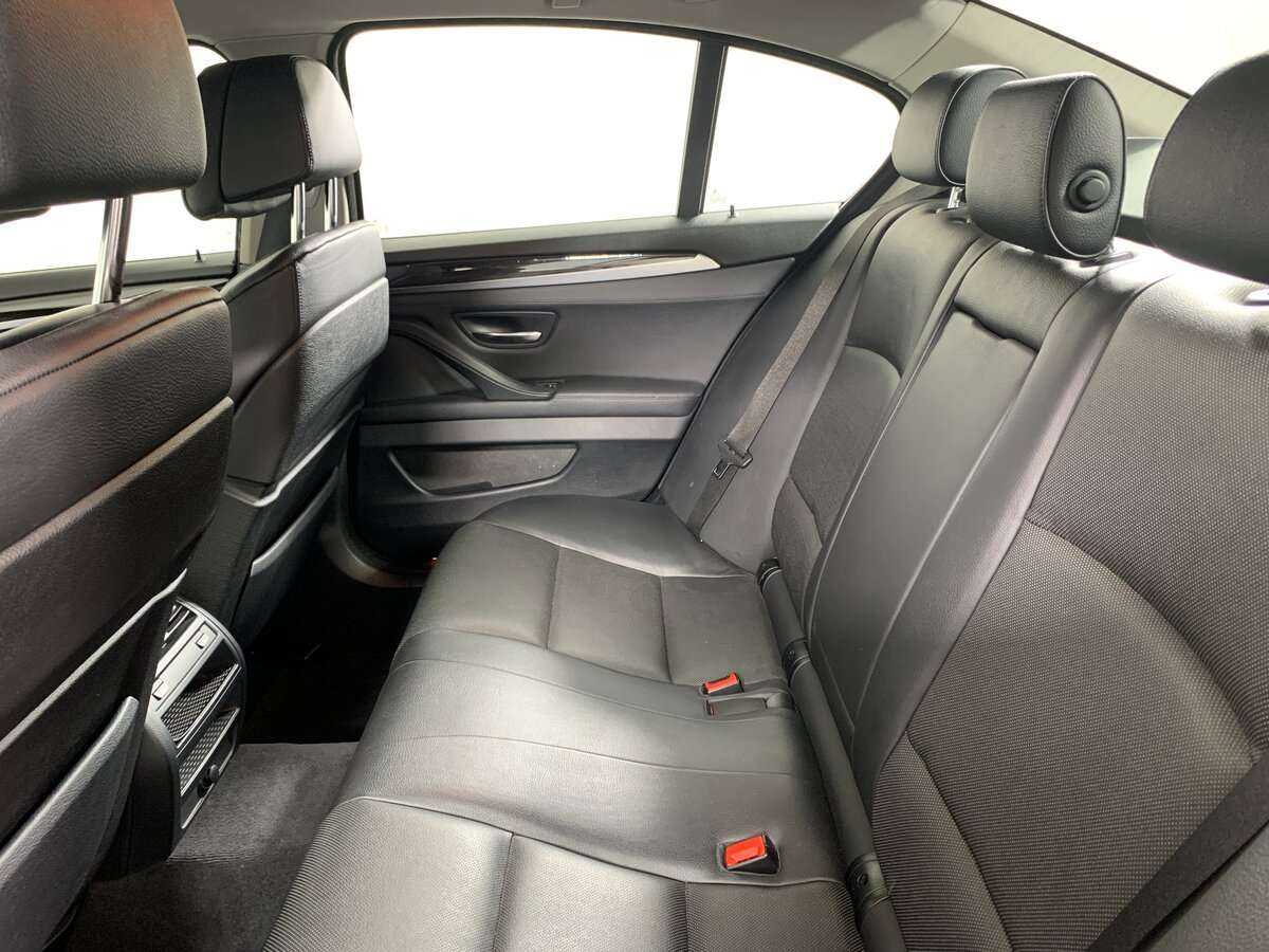 BMW 5 серии 2012 года с пробегом. Фото: #15