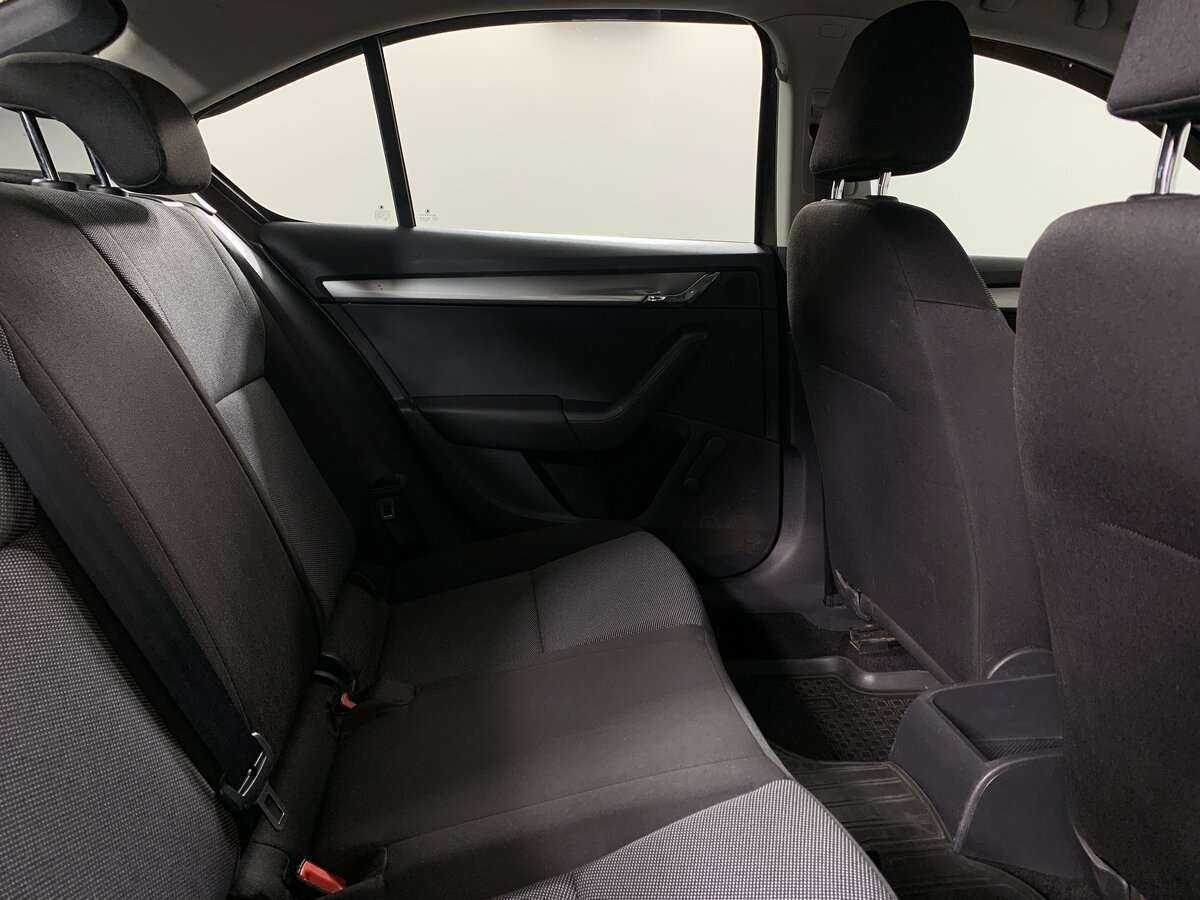 Skoda Octavia 2014 года с пробегом. Фото: #14