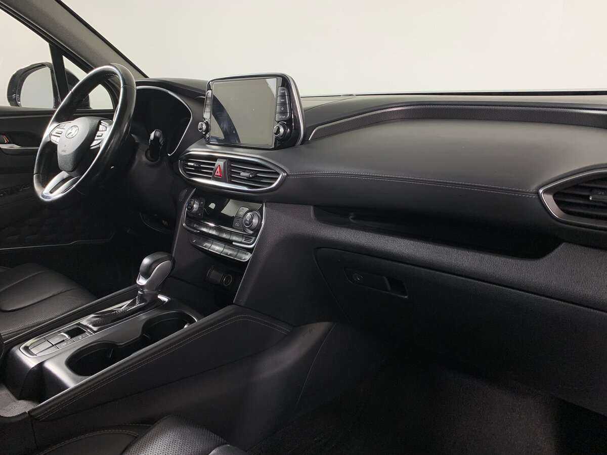 Hyundai Santa Fe 2018 года с пробегом. Фото: #10