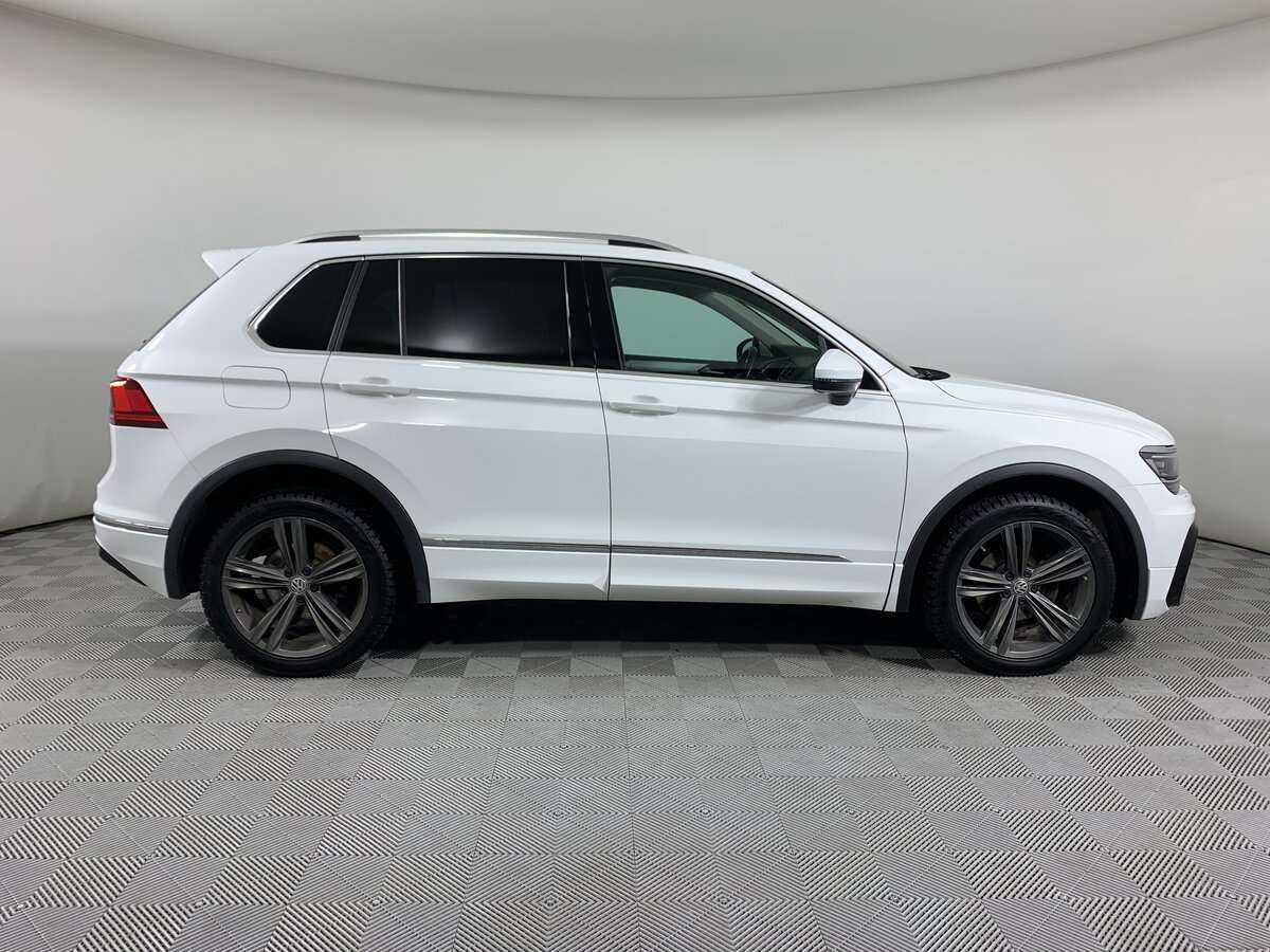 Volkswagen Tiguan 2018 года с пробегом. Фото: #3