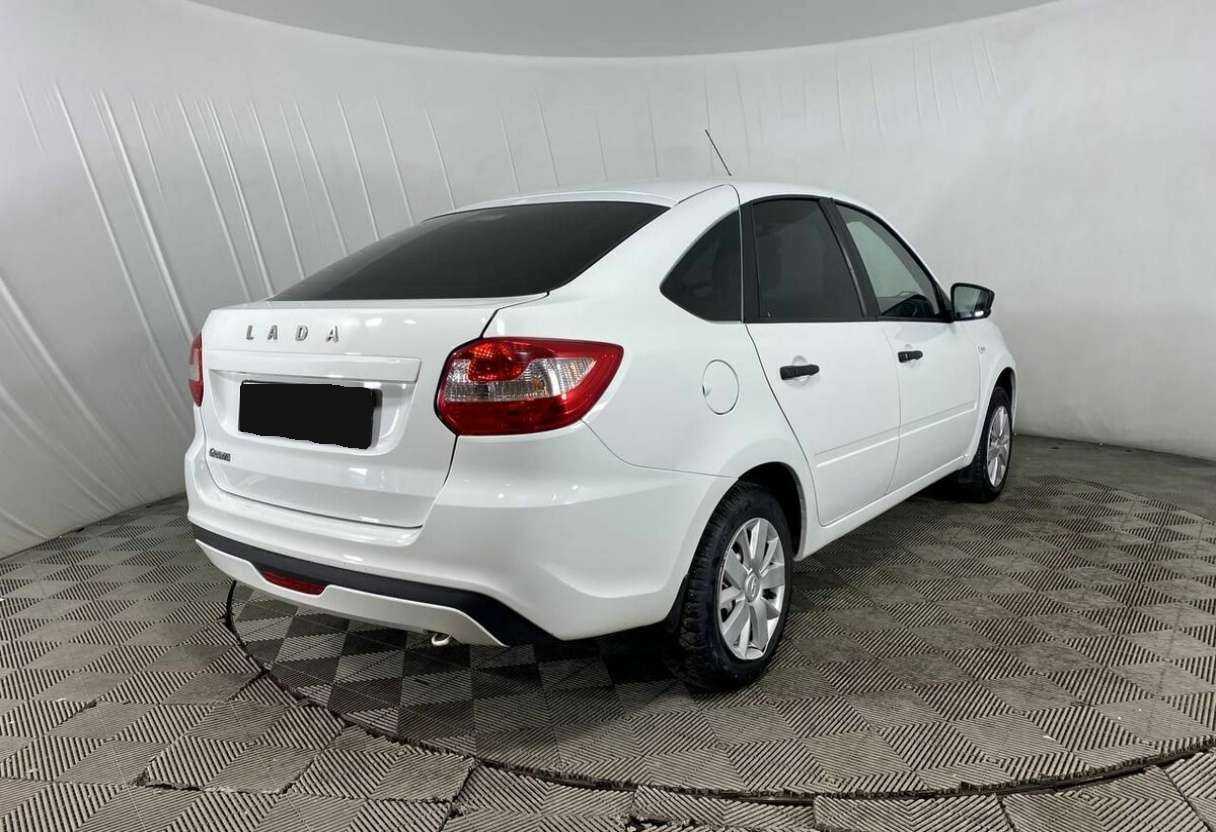 Lada (ВАЗ) Granta 2019 года с пробегом. Фото: #4