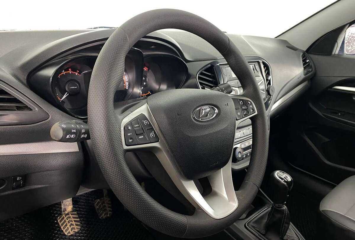 Lada (ВАЗ) Vesta 2019 года с пробегом. Фото: #12