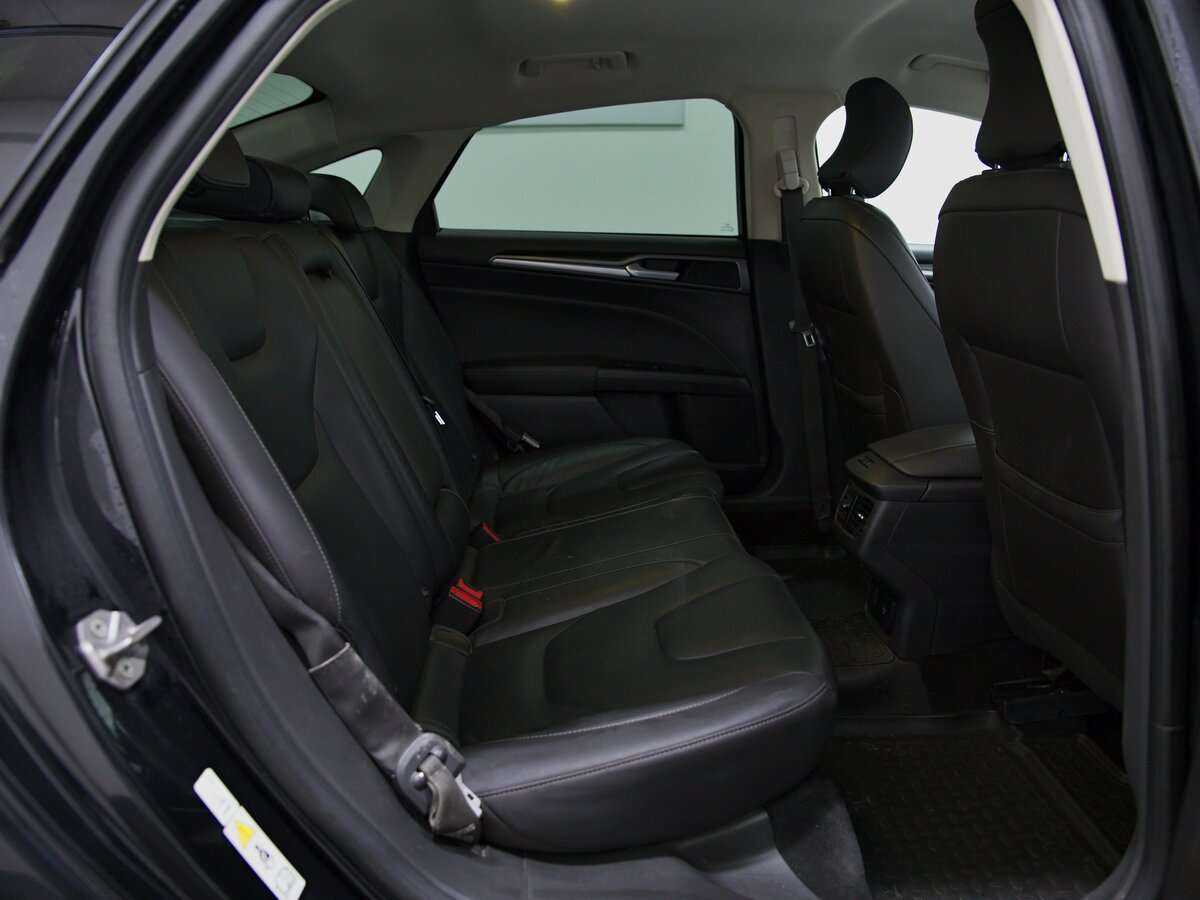 Ford Mondeo 2016 года с пробегом. Фото: #4