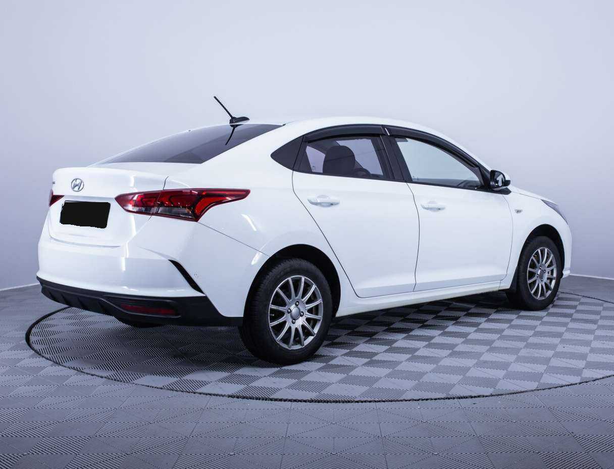 Hyundai Solaris 2021 года с пробегом. Фото: #4