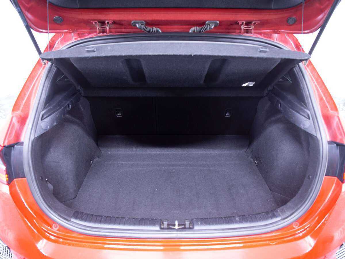 Kia Ceed 2020 года с пробегом. Фото: #8