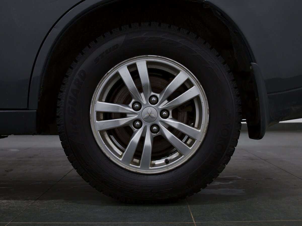 Mitsubishi Outlander 2013 года с пробегом. Фото: #4