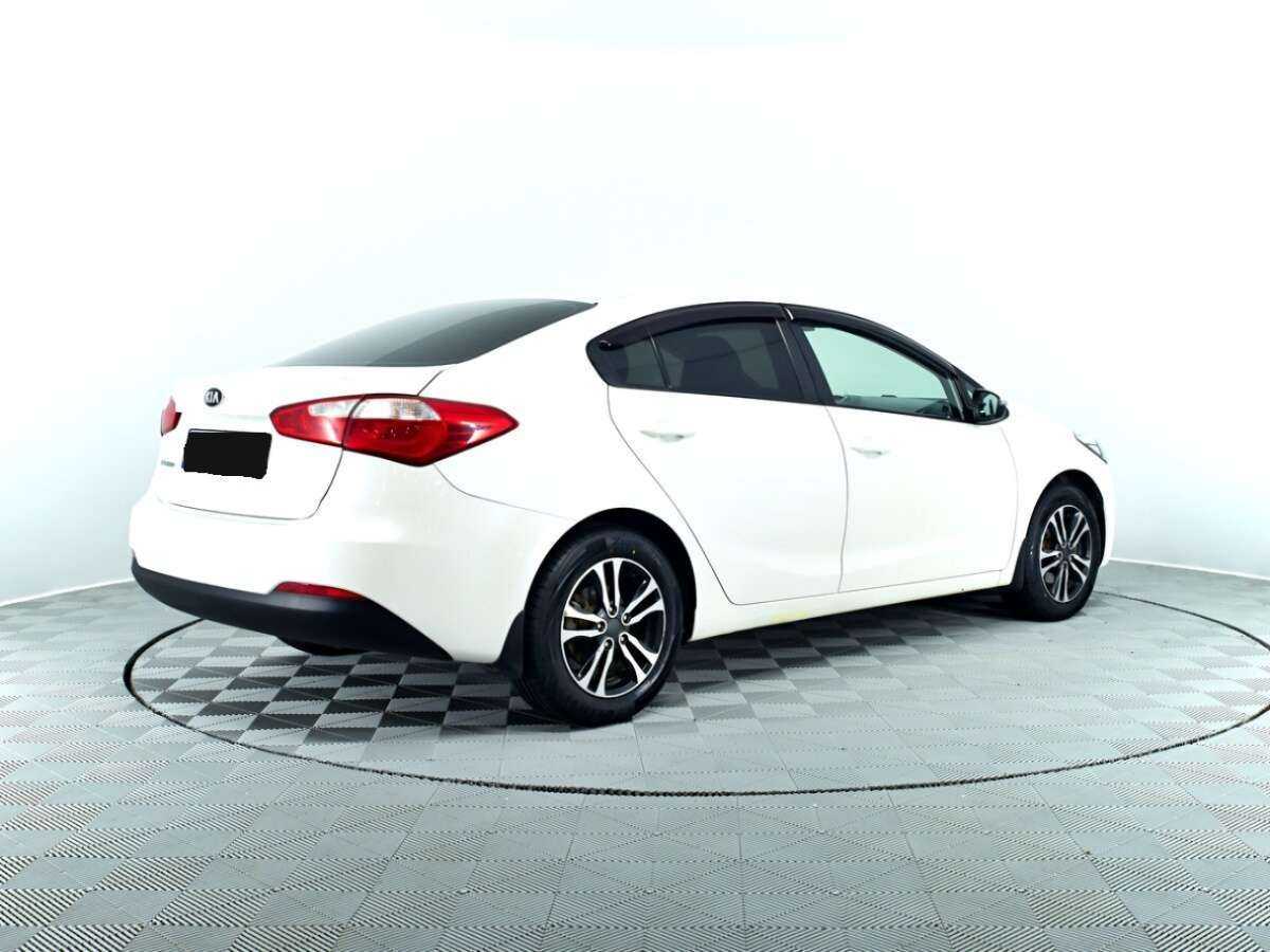 Kia Cerato 2014 года с пробегом. Фото: #4