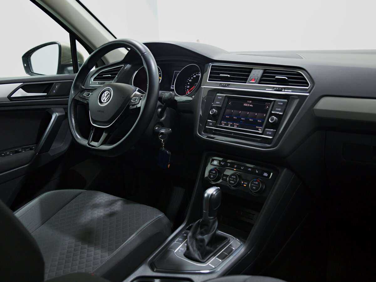 Volkswagen Tiguan 2018 года с пробегом. Фото: #6