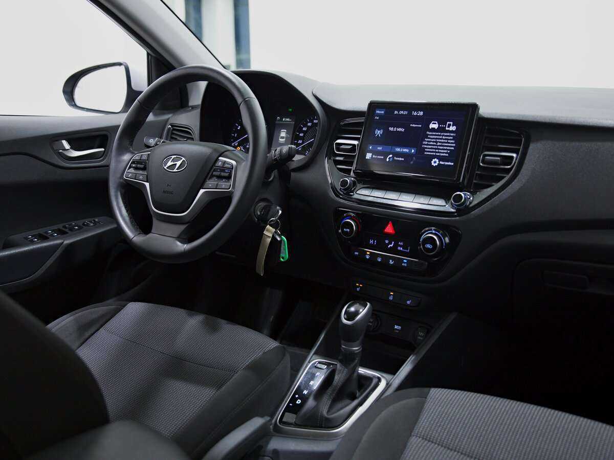 Hyundai Solaris 2021 года с пробегом. Фото: #6