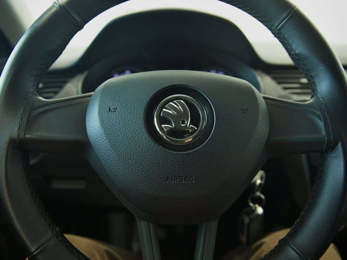 Skoda Octavia 2019 года с пробегом. Фото: #6