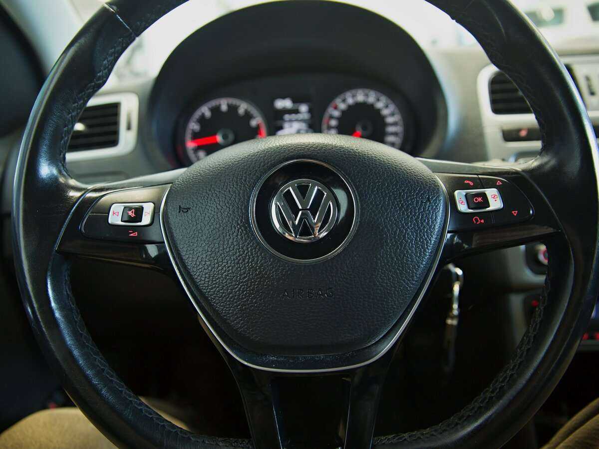 Volkswagen Polo 2016 года с пробегом. Фото: #3
